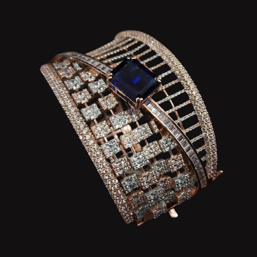 Kimtee Jewellers - Magnolia Halo Gold Kada